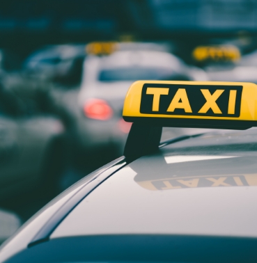 Taxi <span>for a fee</span>